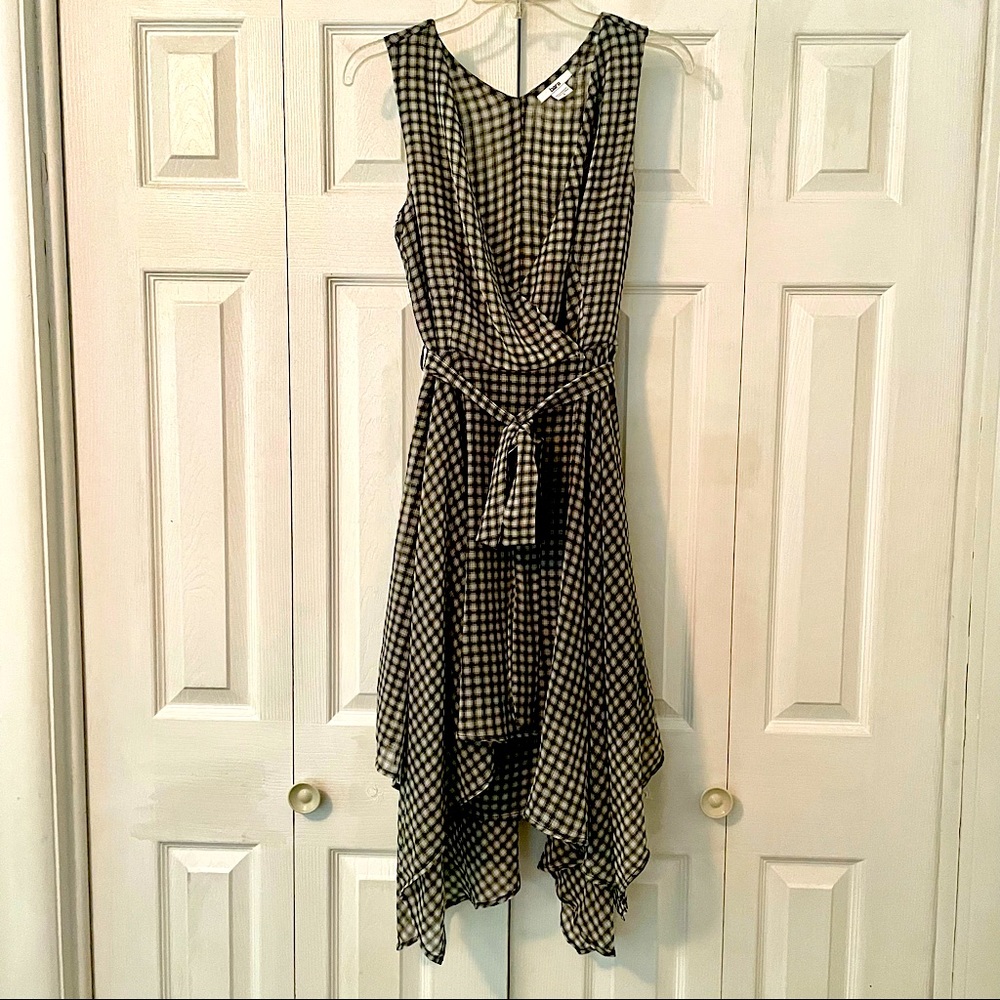 Adorable Wrap Around Bar III Dress, Small, Worn Once